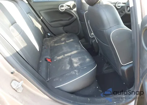 2018 Fiat 500X Lounge Fwd из США, поврежденный, VIN ZFBCFXDB9JP637366